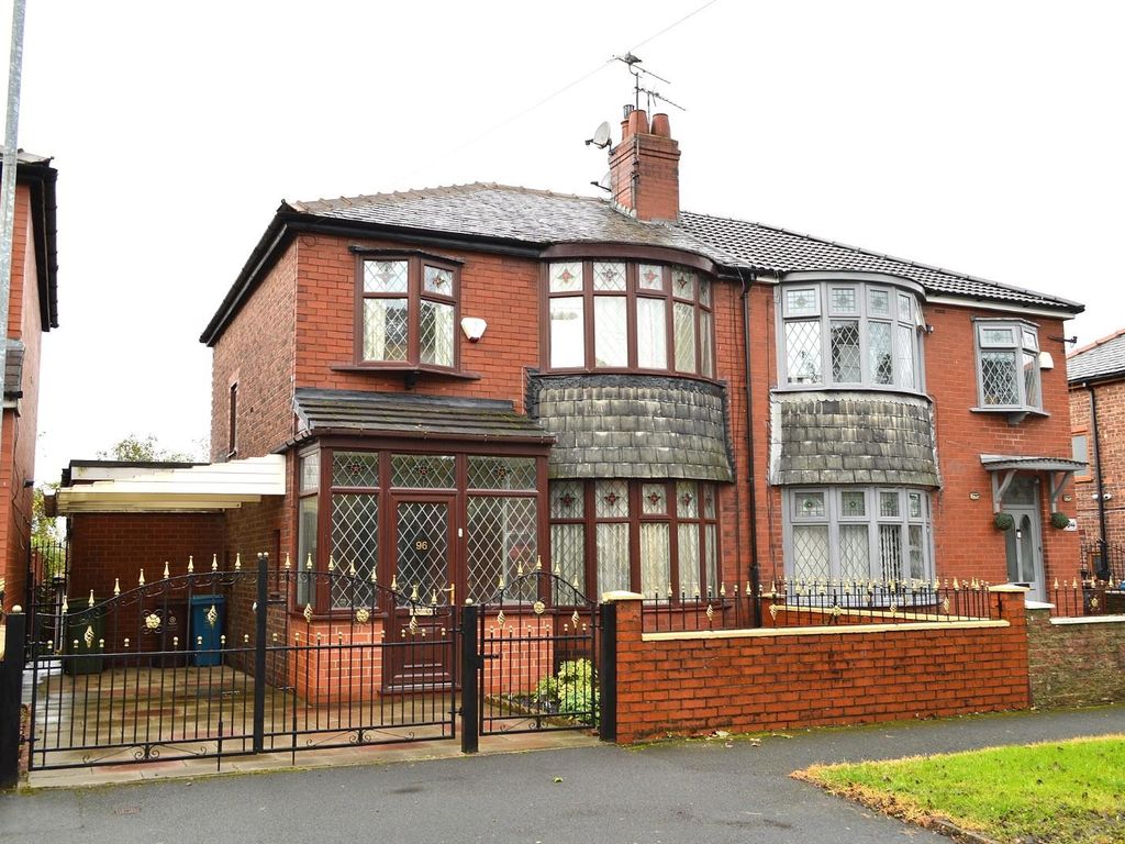 3 bed semi-detached house for sale in Montgomery Street, Oldham OL8, £220,000