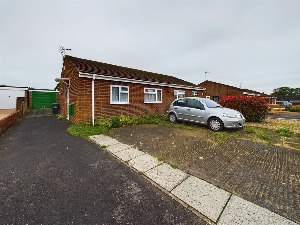 2 bed bungalow for sale in Robert Raikes Avenue, Tuffley, Gloucester, Gloucestershire GL4, £230,000