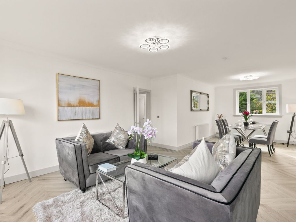 4 bed flat for sale in Castleton Drive, Newton Mearns, Glasgow G77, £220,000
