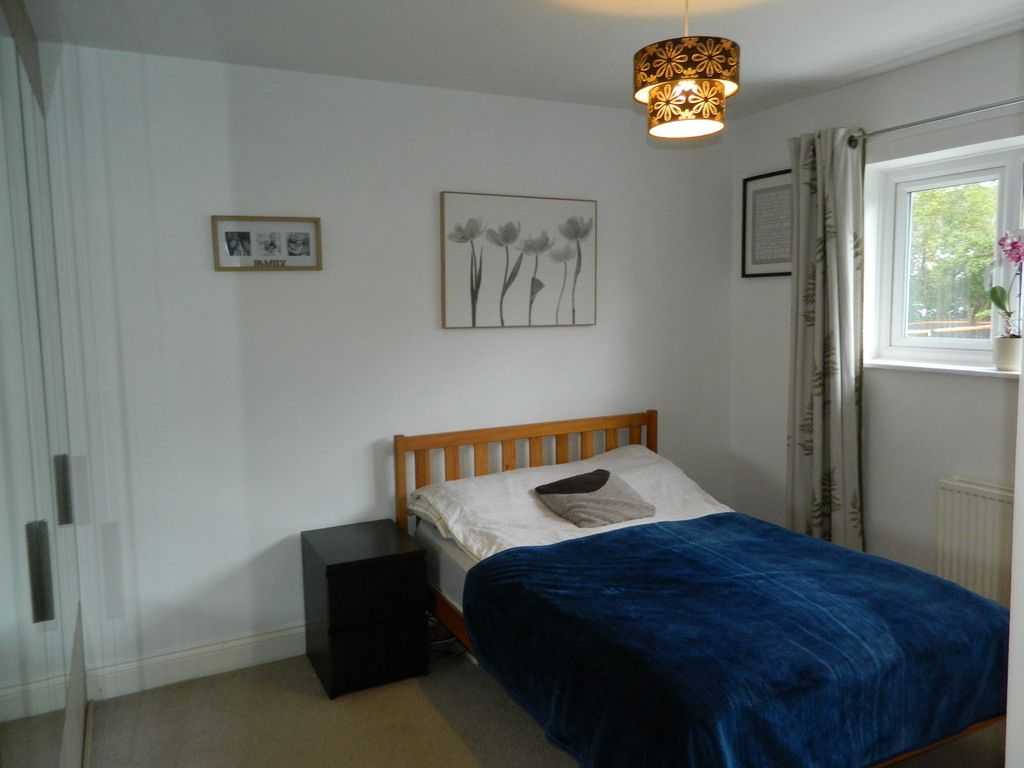 2 bed maisonette for sale in Thirlmere Avenue, Burnham, Berkshire SL1, £284,950