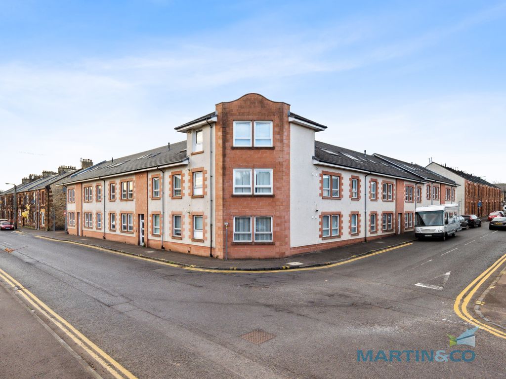 2 bed flat for sale in New Mill Road, Kilmarnock KA1, £85,000