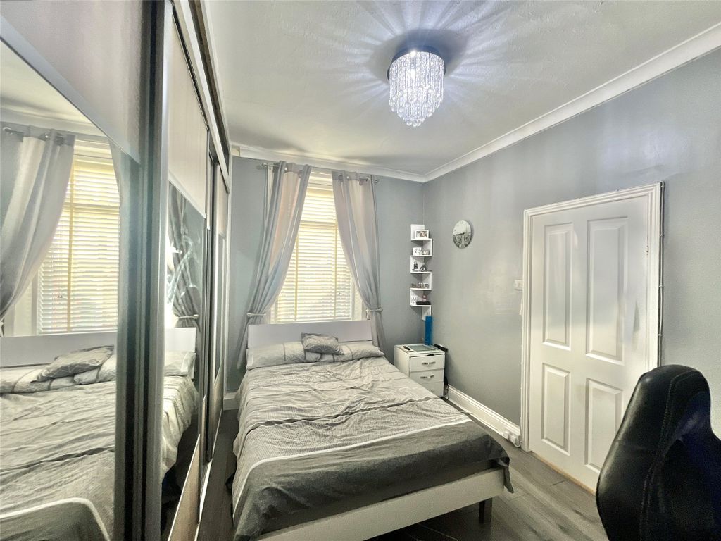 3 bed terraced house for sale in Kepple Street, Dunston NE11, £180,000