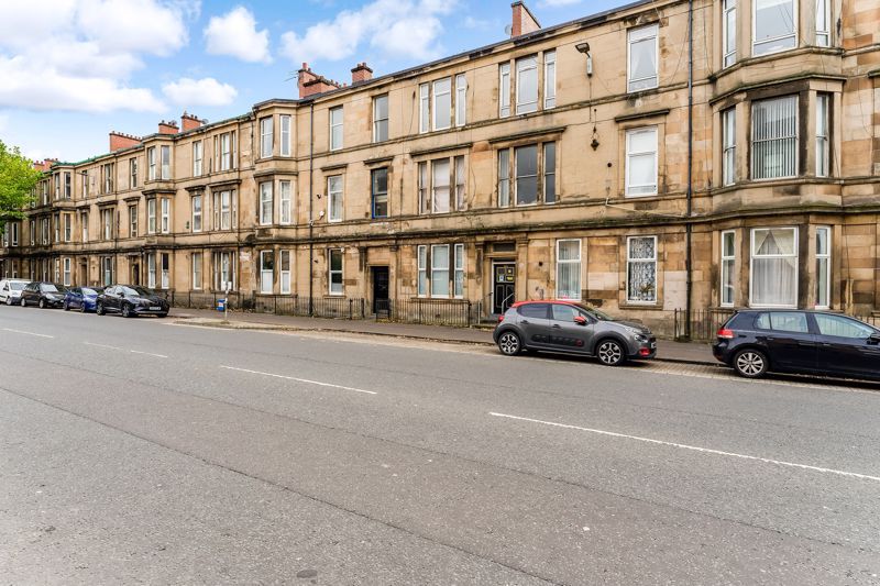 1 bed flat for sale in Paisley Road West, Govan, Glasgow G51, £118,000