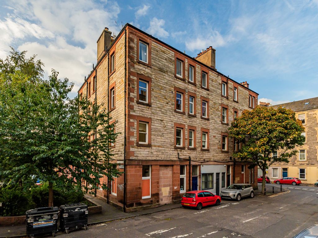 1 bed flat for sale in 25/7 Elgin Terrace, Edinburgh EH7, £179,000