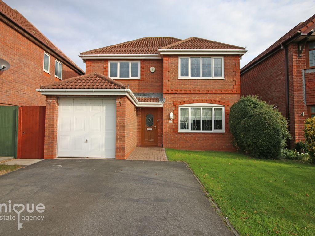 4 bed detached house for sale in Cathrow Way, Thornton-Cleveleys FY5, £275,000
