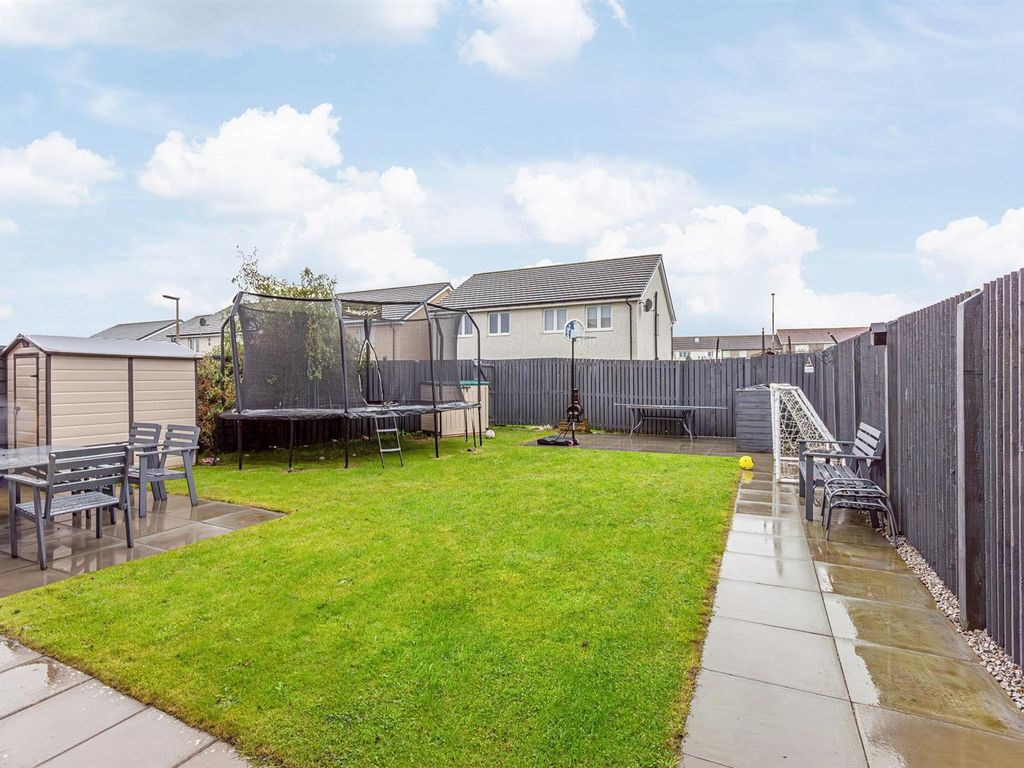 4 bed detached house for sale in Rigghouse View, Heartlands, Whitburn EH47, £280,000