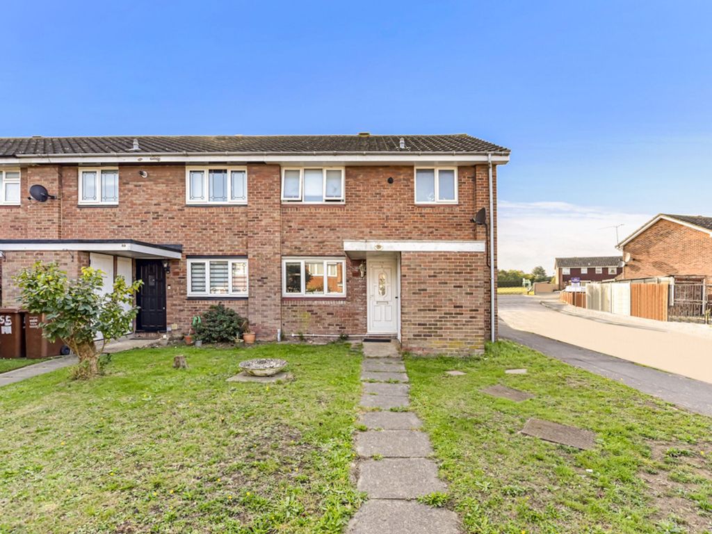 3 bed end terrace house for sale in Fourwents Road, Hoo, Rochester, Kent. ME3, £295,000