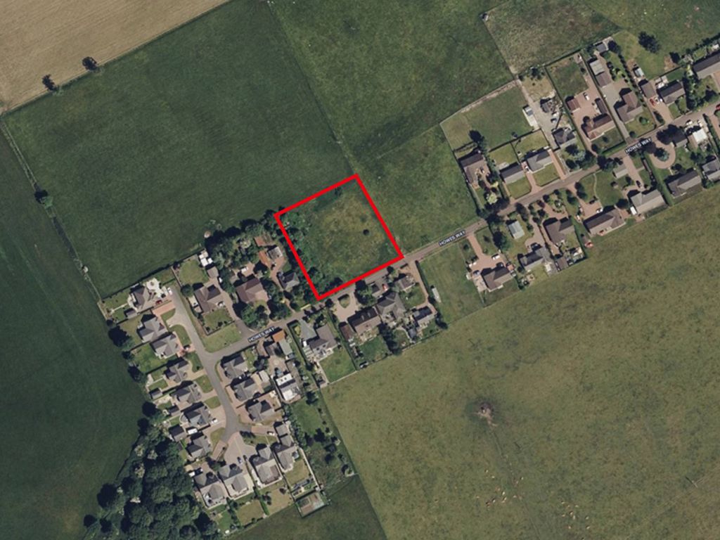 Land for sale in Strawfrank Holdings Howe's Way, Lanark ML11, £60,000