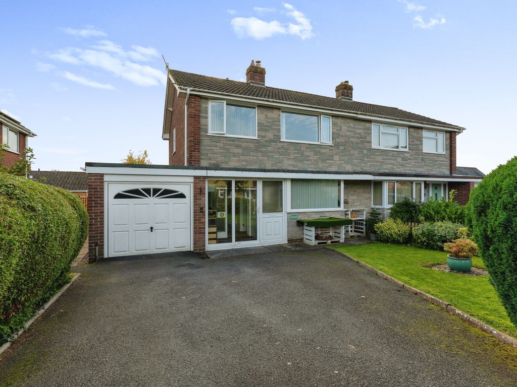 3 bed semi-detached house for sale in Pentrosfa Crescent, Llandrindod Wells LD1, £239,500