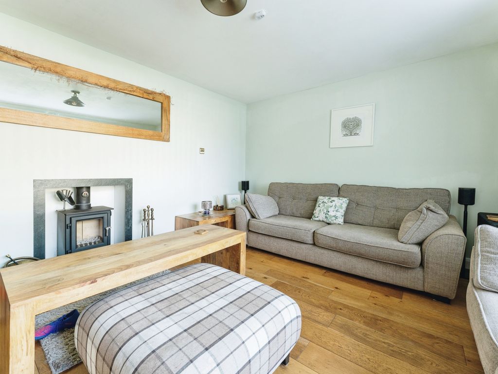 3 bed semi-detached house for sale in Pentrosfa Crescent, Llandrindod Wells LD1, £239,500