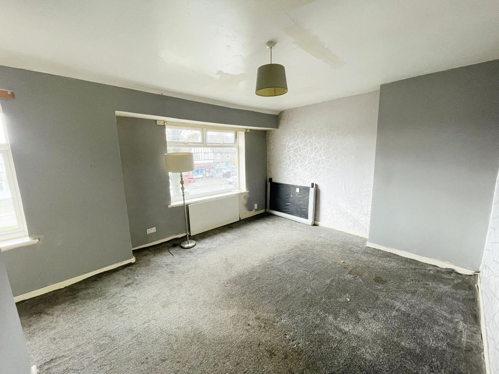 3 bed end terrace house for sale in Kings Road, Great Barr, Birmingham B44, £170,000