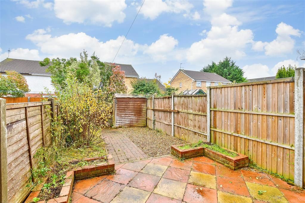 1 bed end terrace house for sale in Hambrook Walk, Sittingbourne, Kent ME10, £210,000