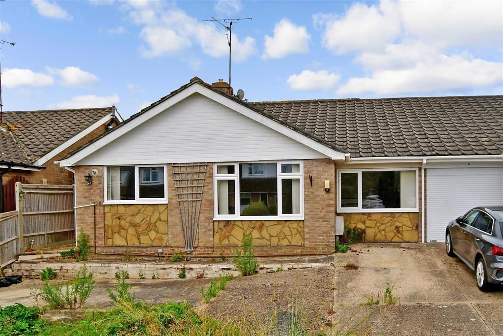 4 bed semi-detached bungalow for sale in Rectory Close, Ashington, West Sussex RH20, £340,000