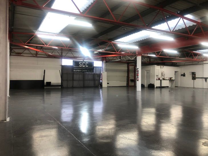 Light industrial to let in Unit 100 Tanners Drive, Blakelands, Milton Keynes, Buckinghamshire MK14, Non quoting