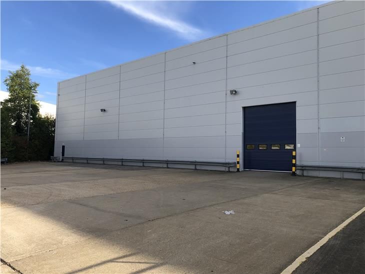 Light industrial to let in Unit 12 Stratus Park Brudenell Drive, Brinklow, Milton Keynes, Buckinghamshire MK10, Non quoting