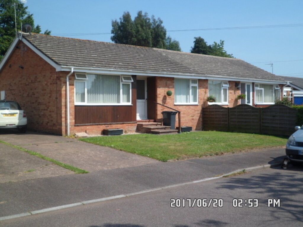 2 bed semi-detached bungalow to rent in Lincoln Close, Feniton, Honiton EX14, £895 pcm