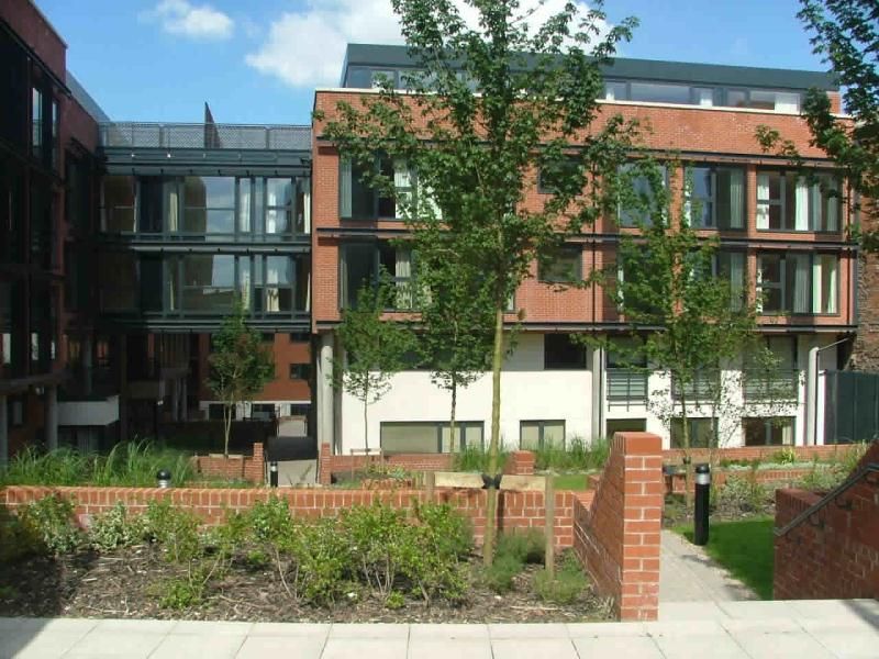 1 bed flat to rent in Avoca Court, Cheapside, Digbeth B12, £875 pcm