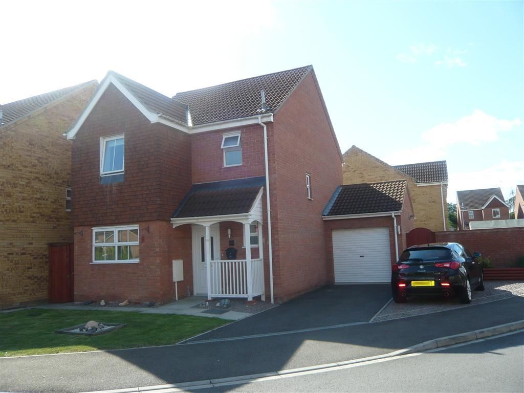 4 bed detached house to rent in Campbell Way, March PE15, £1,100 pcm