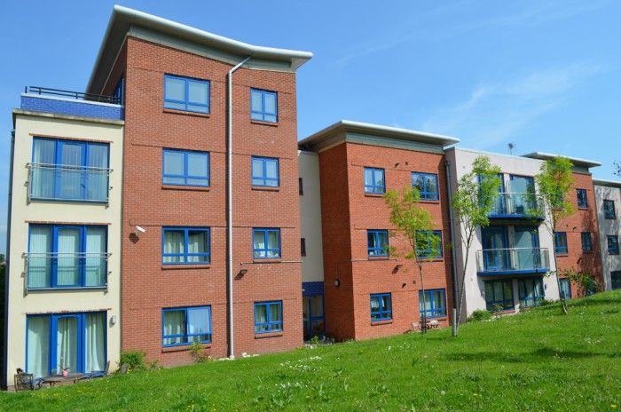 2 bed flat to rent in Russell Aston Court, Civic Way, Swadlincote, Swadlincote DE11, £665 pcm