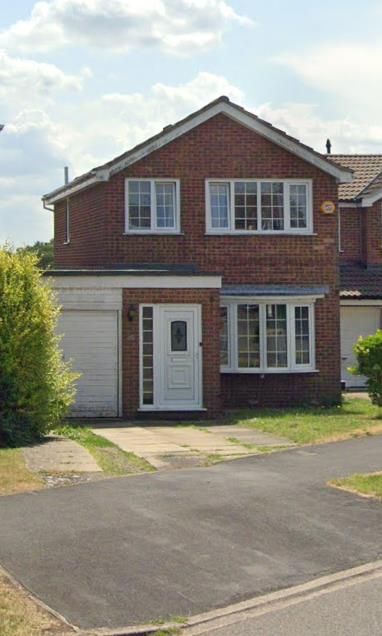 3 bed property to rent in Flaxman Croft, Copmanthorpe, York YO23, £1,500 pcm
