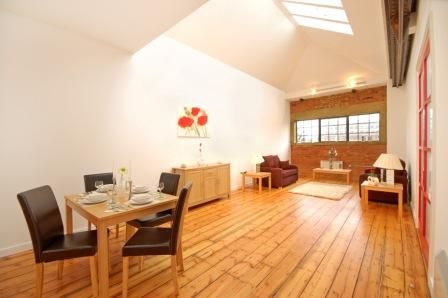 3 bed flat to rent in Back Church Lane, Aldgate Street E1, £3,400 pcm