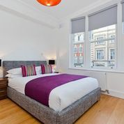 2 bed flat for sale in Parkway, Camden, London NW1, £690,000