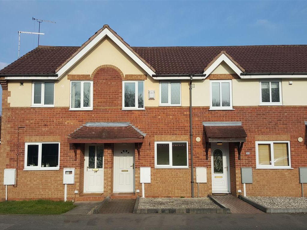 2 bed town house to rent in Beaulieu Way, Swanwick, Alfreton DE55, £800 pcm