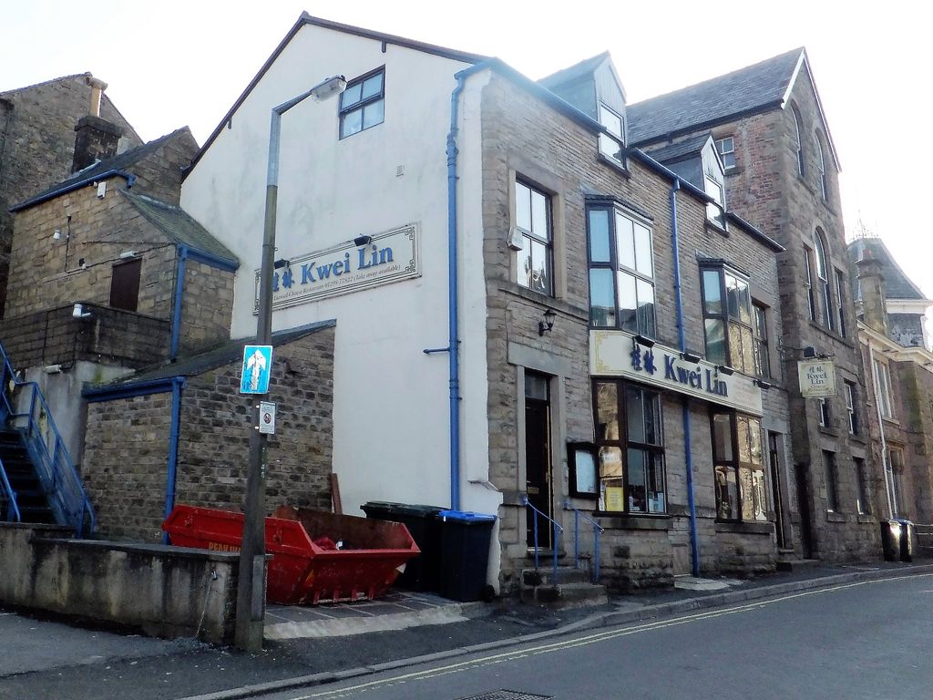 3 bed detached house for sale in Hardwick Street, Buxton SK17, £499,950