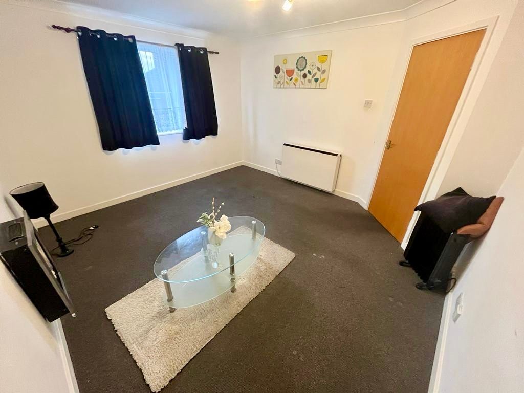 1 bed flat to rent in St. Georges Street, Northampton NN1, £795 pcm