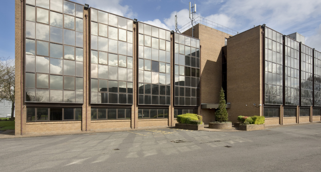 Office to let in Spectrum House, Clydebank Business Park, Glasgow G81, £50,000 pa