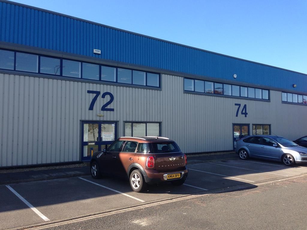 Warehouse to let in Burners Lane, Kiln Farm, Milton Keynes, Buckinghamshire MK11, £50,200 pa