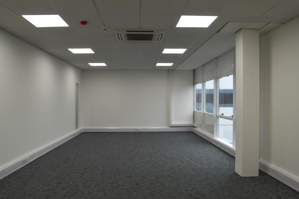 Office to let in Gemini (Suite 5), Sunrise Parkway, Linford Wood, Milton Keynes, Buckinghamshire MK14, £6,000 pa