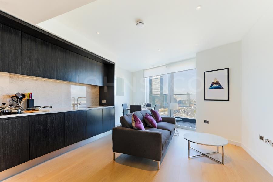2 bed flat to rent in Charrington Tower, New Providence Wharf, London E14, £2,730 pcm