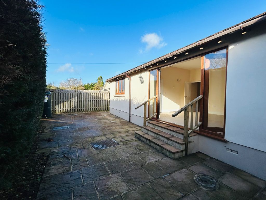 3 bed bungalow to rent in Green Acre, Trebullett, Launceston PL15, £1,600 pcm