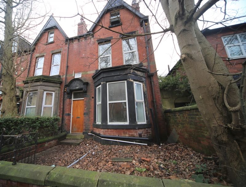 3 bed semi-detached house to rent in Regent Park Terrace, Hyde Park, Leeds LS6, £442 pppm