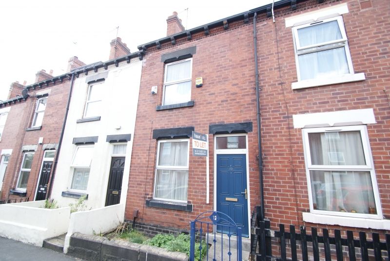 4 bed terraced house to rent in Carberry Place, Hyde Park, Leeds LS6, £403 pppm