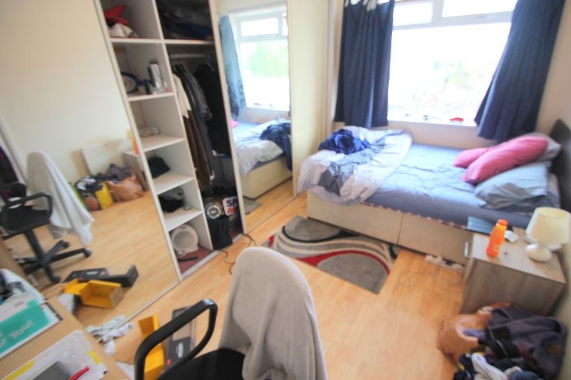 3 bed semi-detached house to rent in Eden Mount, Burley, Leeds LS4, £589 pppm