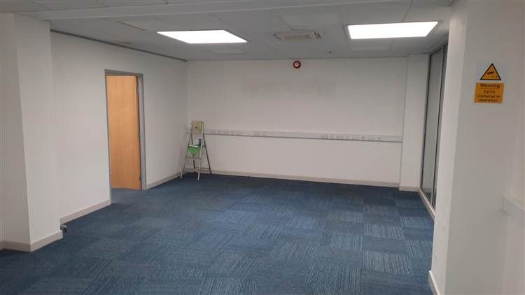 Office to let in Bathpool, Taunton TA1, £17,500 pa