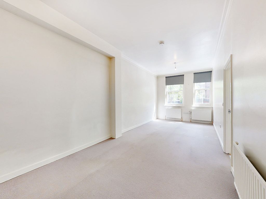 Studio to rent in Upper Street, Islington, London N1, £1,650 pcm