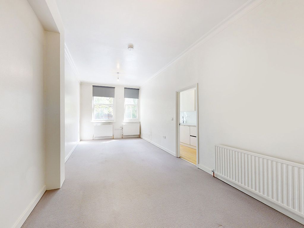 Studio to rent in Upper Street, Islington, London N1, £1,650 pcm