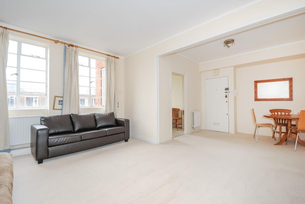 2 bed flat to rent in Eamont Court, St Johns Wood NW8, £2,600 pcm
