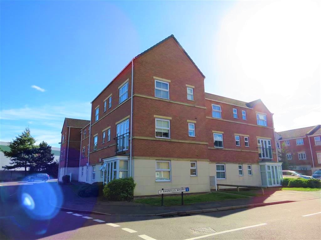 2 bed flat to rent in Bagnalls Wharf, Wednesbury WS10, £900 pcm