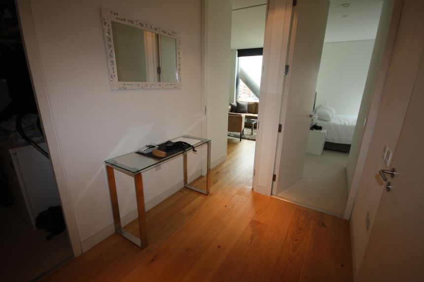 1 bed flat for sale in Neo Bankside, 60 Holland Street, London SE1, £800,000