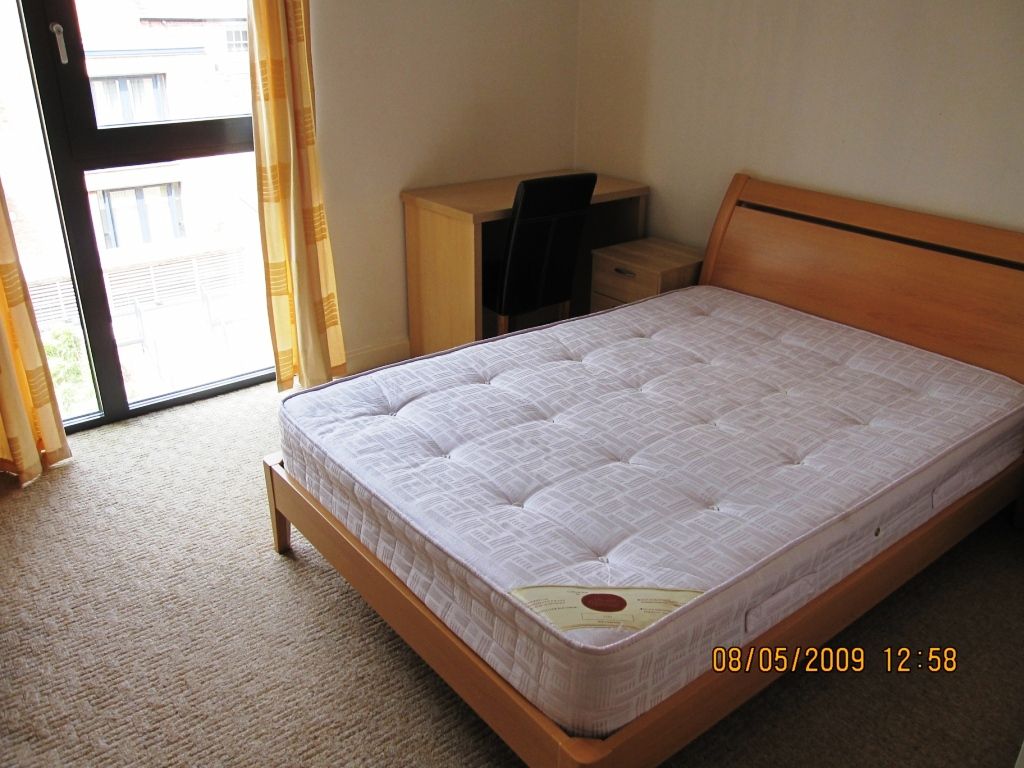 1 bed flat to rent in St. John's Walk, Birmingham B5, £900 pcm