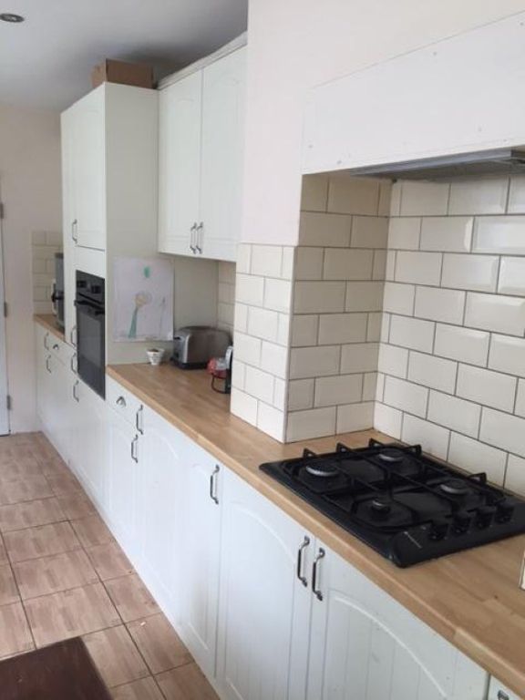 5 bed terraced house to rent in Fairfax Road, London N8, £750 pppm