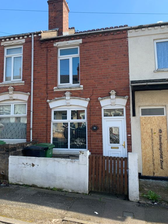 2 bed terraced house to rent in Hellier Street, Dudley DY2, £795 pcm