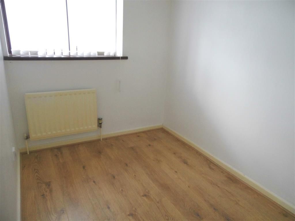 2 bed property to rent in Llys Tudful, Cregiau, Cardiff CF15, £950 pcm