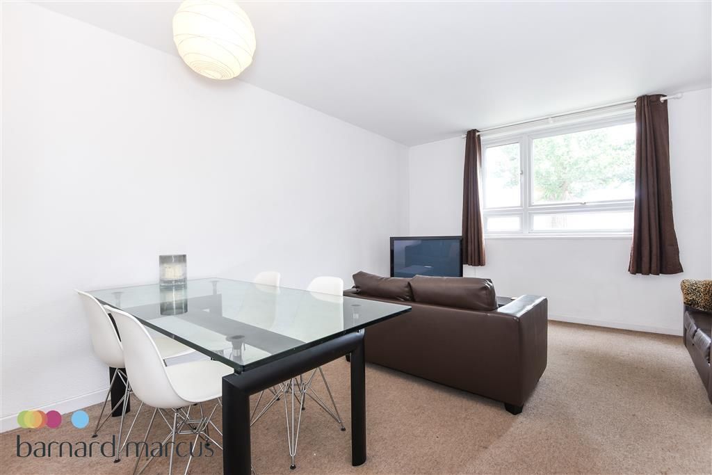 2 bed flat to rent in Putney Hill, Putney Hill, London SW15, £2,000 pcm