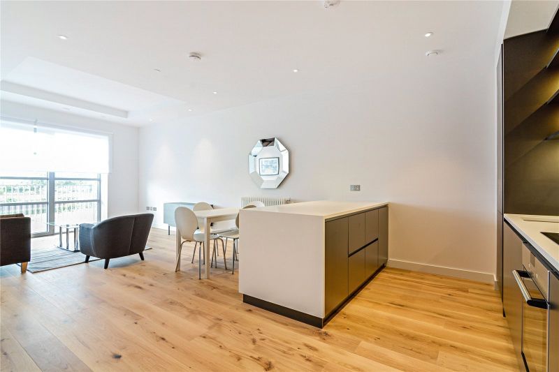 1 bed flat to rent in Kent Building, London City Island, London E14, £2,167 pcm
