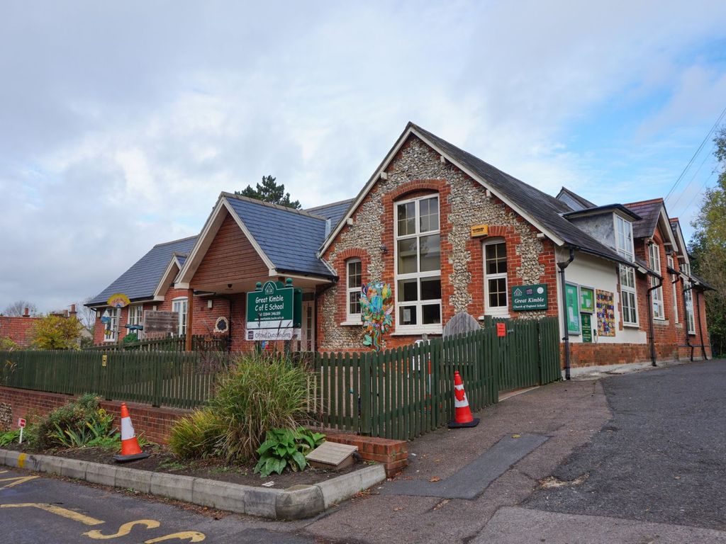 4 bed detached bungalow for sale in Bridge Street, Great Kimble HP17, £2,900,000